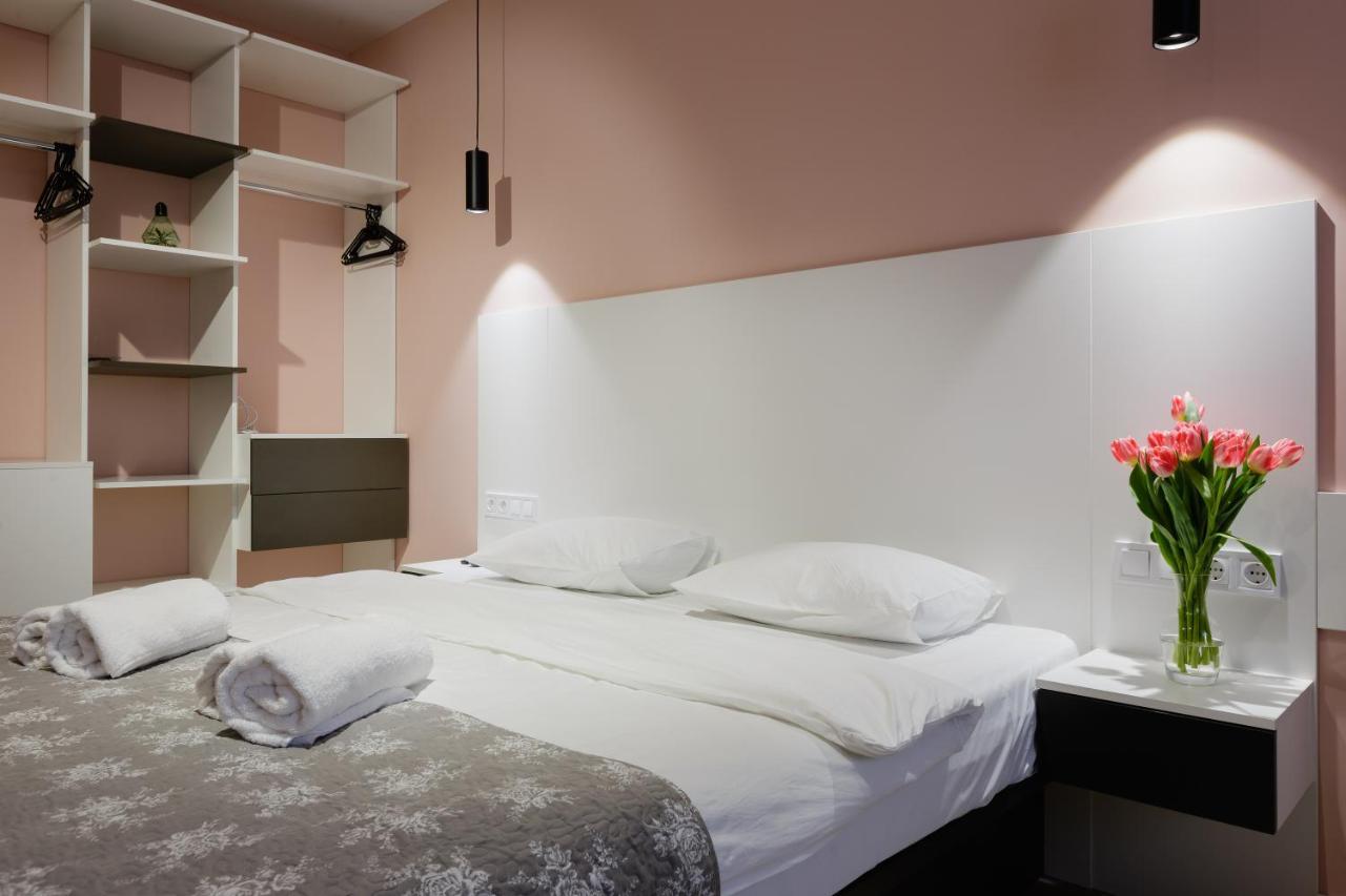 Viktory 5 в, 21 Floor, Apartment *