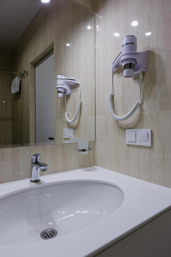 Apartment Viktory 5 в, 21 Floor, *