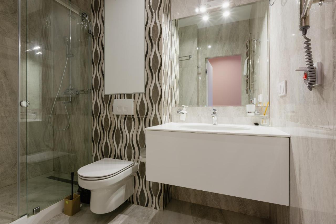 Viktory 5 в, 21 Floor, Apartment *